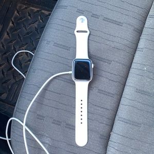 Apple Watch Series 5 44mm Cellular
